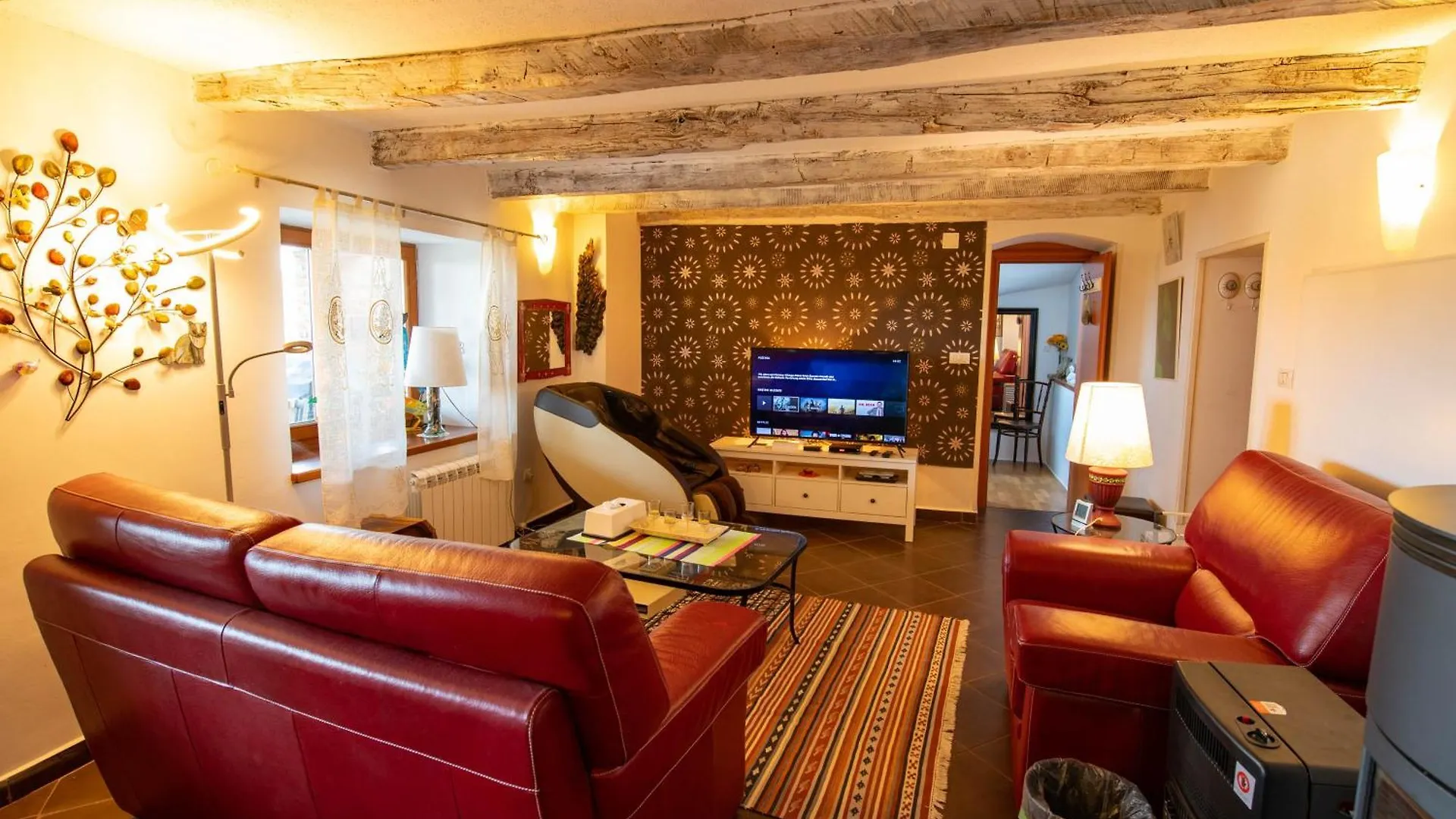 The Shire Apartment Poljane Croatia