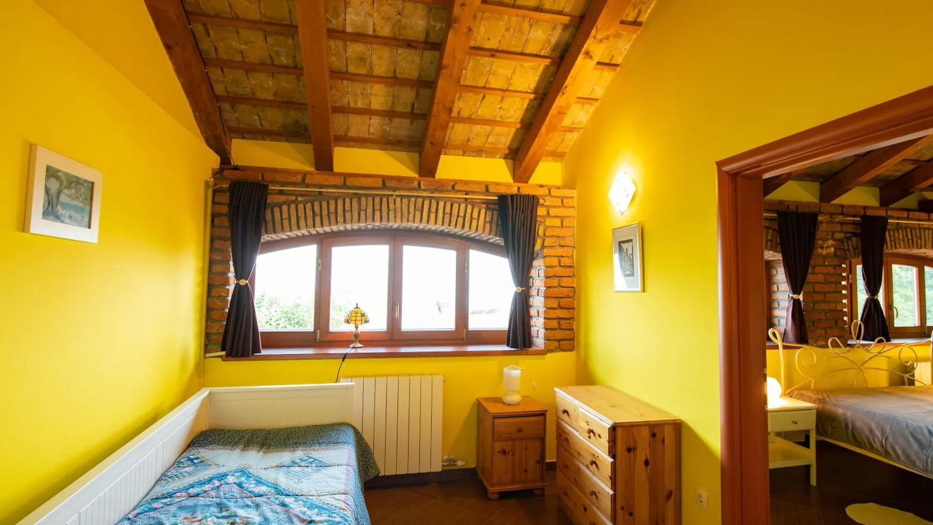 The Shire Apartment Poljane